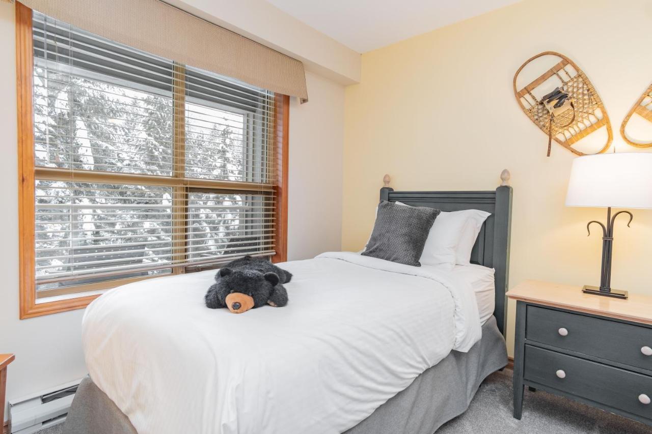 The Best Ski In Ski Out Two Bedroom Condo At Aspens Whistler Eksteriør billede